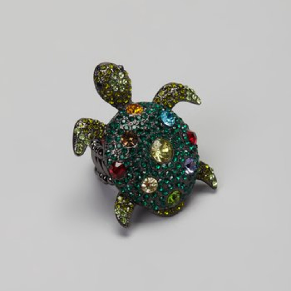 Hematite & Green Turtle Stretch Ring  (NWOT)